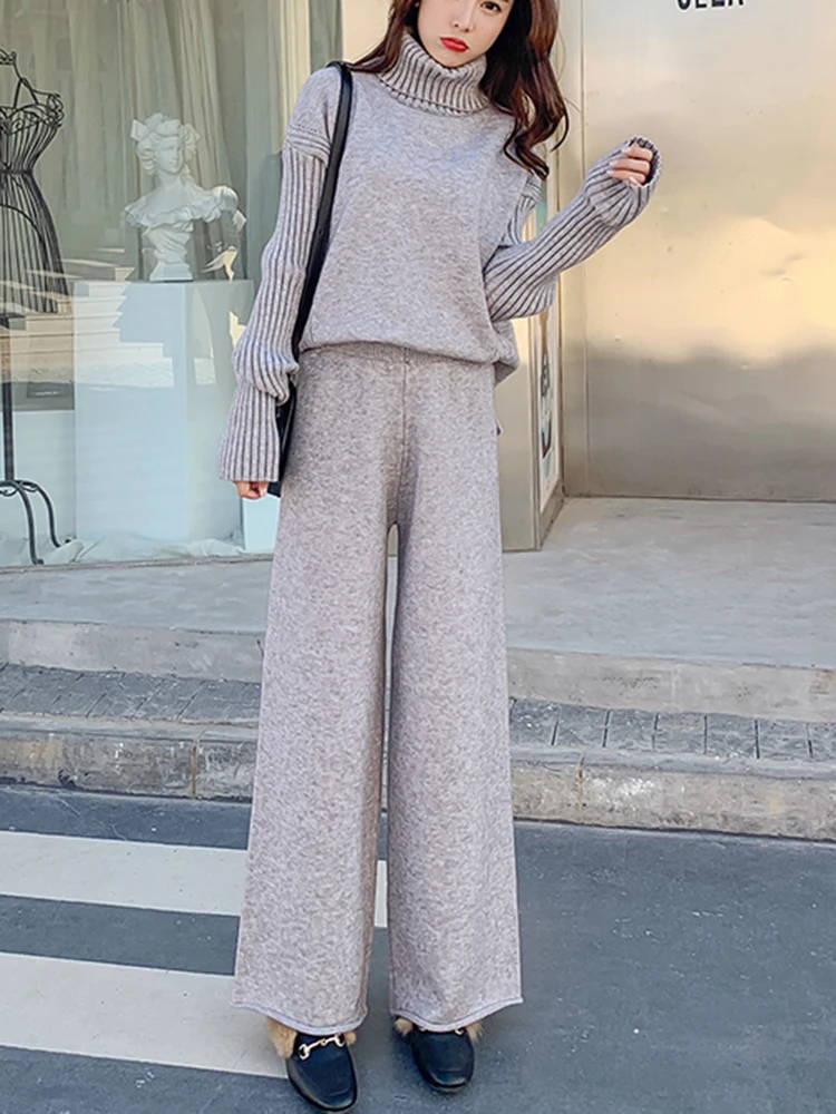 Two-piece Sweater Set for Women 2023 Autumn and Winter High Neck Loose Thick Knit Lazy Fashion Wide-leg Trouser Suit for Women
Two-piece Sweater Set for Women 2023 Autumn and Winter High Neck Loose Thick Knit Lazy Fashion Wide-leg Trouser Suit for Women