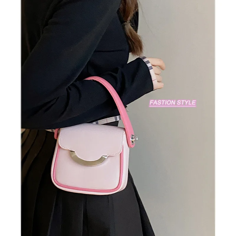 Niche Design Shoulder Bag Female 2022 New Summer Contrast Color Wild Ins Handbag Small Square Bag Chain Messenger Bag
Niche Design Shoulder Bag Female 2022 New Summer Contrast Color Wild Ins Handbag Small Square Bag Chain Messenger Bag