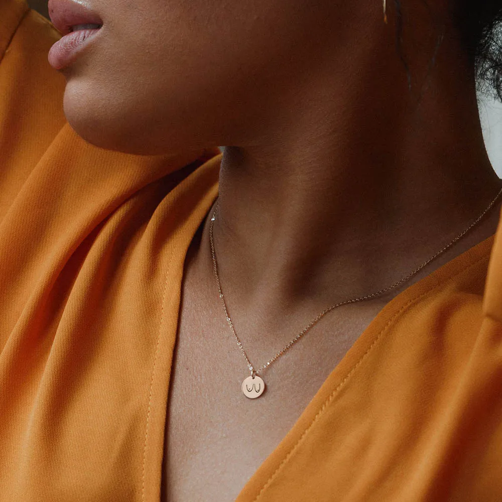 Breast Cancer Awareness Breastfeeding Boob Necklace Feminist Jewelry Simple Disk Pendant Necklace Jewelry for Girls 12mm
Breast Cancer Awareness Breastfeeding Boob Necklace Feminist Jewelry Simple Disk Pendant Necklace Jewelry for Girls 12mm