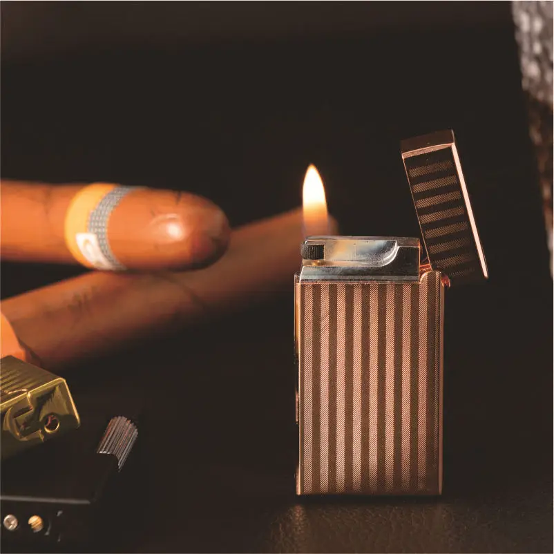 Original Genuine Lighter Classic Brand Cigar Cigarette Lighter Gift For Man Windproof Inflatable Gas Sideslip Gold novel lighter
Original Genuine Lighter Classic Brand Cigar Cigarette Lighter Gift For Man Windproof Inflatable Gas Sideslip Gold novel lighter