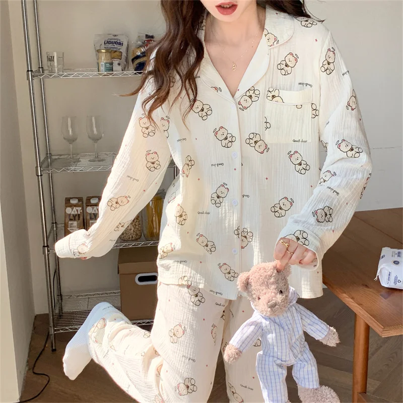 Cartoon Cute Bear Print Sweet Long-sleeve Button Cardigan Top + Pants Loose Pajamas Set Cotton Yarn Homewear Autumn Winter D721
Cartoon Cute Bear Print Sweet Long-sleeve Button Cardigan Top + Pants Loose Pajamas Set Cotton Yarn Homewear Autumn Winter D721
