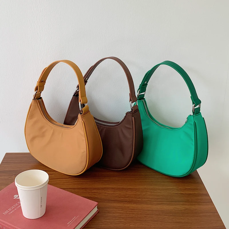 2022 New Women's Bag Top Handle Handbags Luxury Nylon Zipper Hobos Bag Brand Designer Ladies Small Shoulder Bags Whole Sale
2022 New Women's Bag Top Handle Handbags Luxury Nylon Zipper Hobos Bag Brand Designer Ladies Small Shoulder Bags Whole Sale