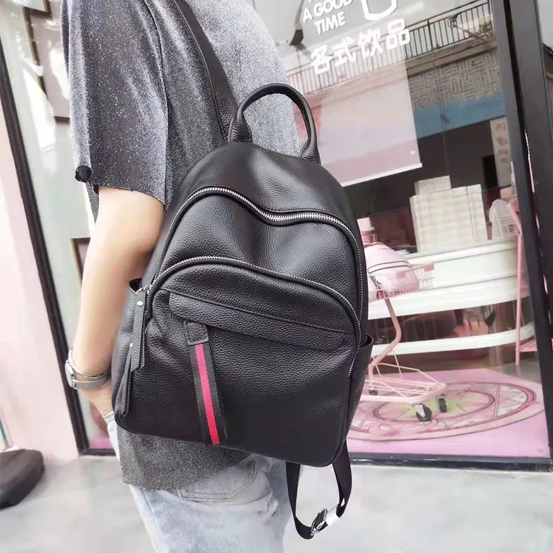 2022 New Design Women's Bag Leather Bag Backpack Large Capacity Bag High Quality
2022 New Design Women's Bag Leather Bag Backpack Large Capacity Bag High Quality