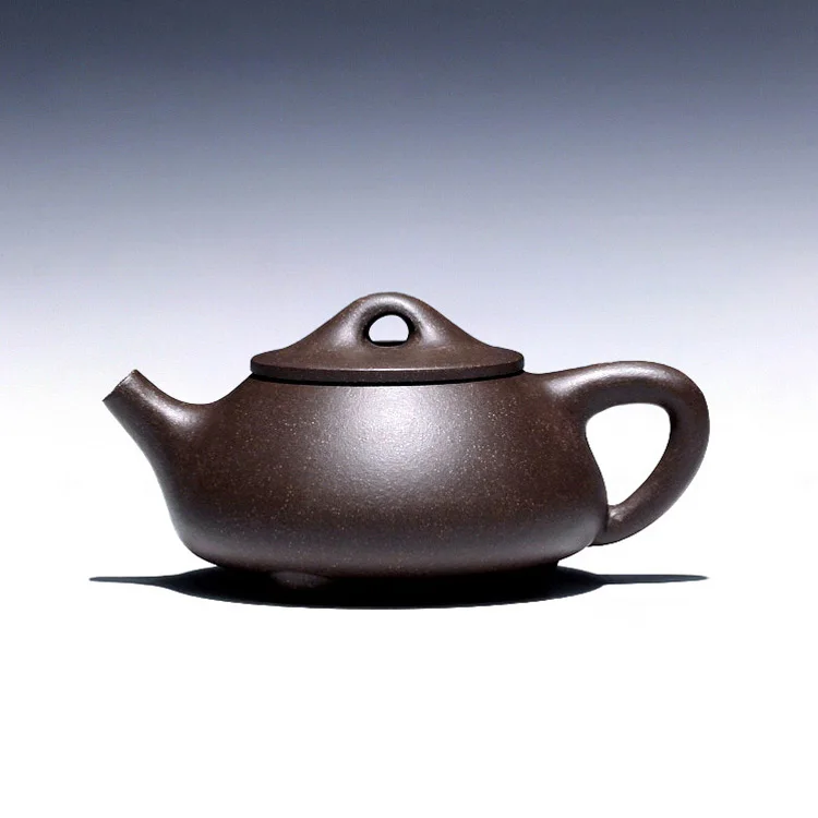 Ручной чайник из фиолетовой глины Tao Yuan
Ручной чайник из фиолетовой глины Tao Yuan