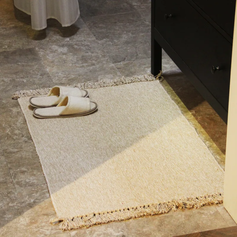 Vintage Cotton Linen Hand-Woven Household Absorbent Non-Slip Bathroom Door Mat Tassel Bedside Rug Living Room Bedroom Home Decor
Vintage Cotton Linen Hand-Woven Household Absorbent Non-Slip Bathroom Door Mat Tassel Bedside Rug Living Room Bedroom Home Decor