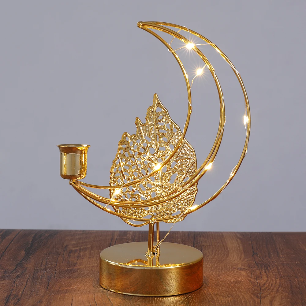 

Christmas Decoration New Golden Ramadan Festival Hollow Moon Leaf Palace EID Candlestick With Battery Glowing Holiday Ornaments