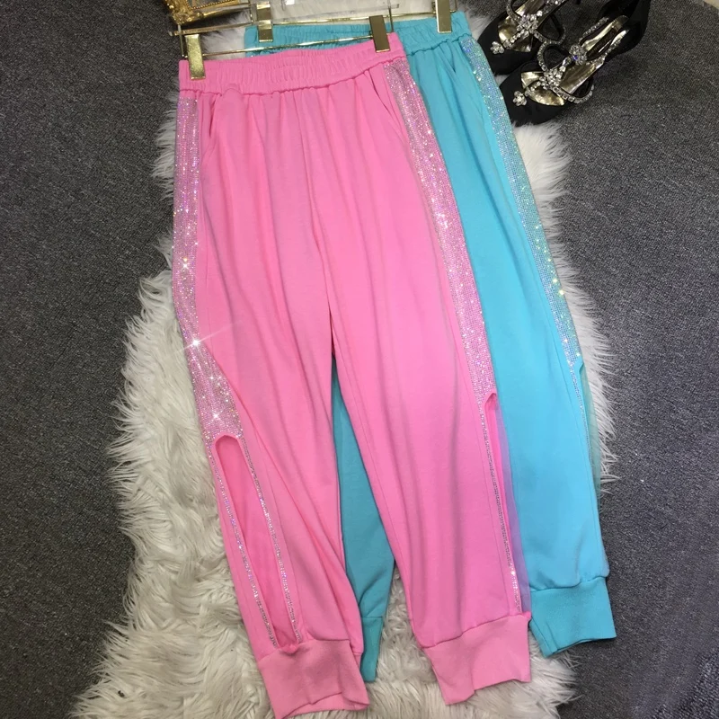 Trendy Hot Drilling Women Sweatpants 2022 New Summer All-match Elastic Waist Bind Feet Sports Pants Ankle-length Casual Trousers
Trendy Hot Drilling Women Sweatpants 2022 New Summer All-match Elastic Waist Bind Feet Sports Pants Ankle-length Casual Trousers