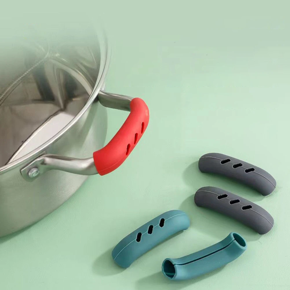 2/4pcs Silicone Insulated Pot Handle Cover High Temperature Pot Handle Gloves Handle Holder Non-slip Cover Kitchen Gadgets
2/4pcs Silicone Insulated Pot Handle Cover High Temperature Pot Handle Gloves Handle Holder Non-slip Cover Kitchen Gadgets