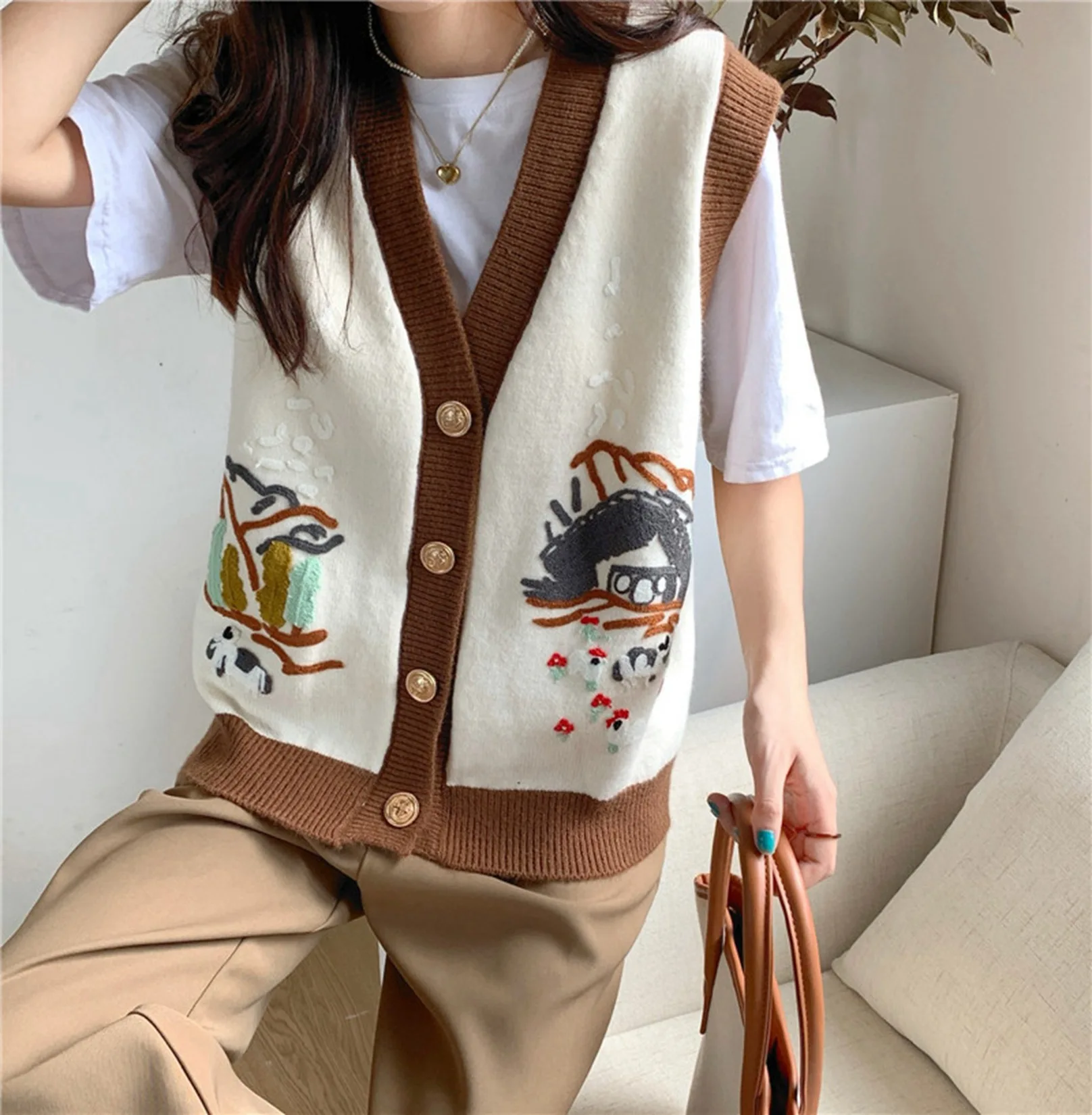 Women Knitted Cardigan Sleeveless Sweaters Cartoon Pattern V Neck Vest Casual Jumper
Women Knitted Cardigan Sleeveless Sweaters Cartoon Pattern V Neck Vest Casual Jumper