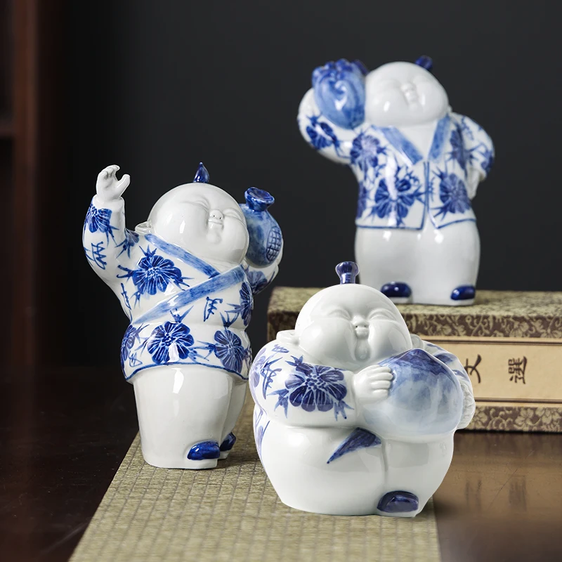 Kezhuang Jingdezhen Blue and White Porcelain Character Sculpture Porcelain Ceramic Ornaments Ornament Lucky Ceramic Character Or
Kezhuang Jingdezhen Blue and White Porcelain Character Sculpture Porcelain Ceramic Ornaments Ornament Lucky Ceramic Character Or
