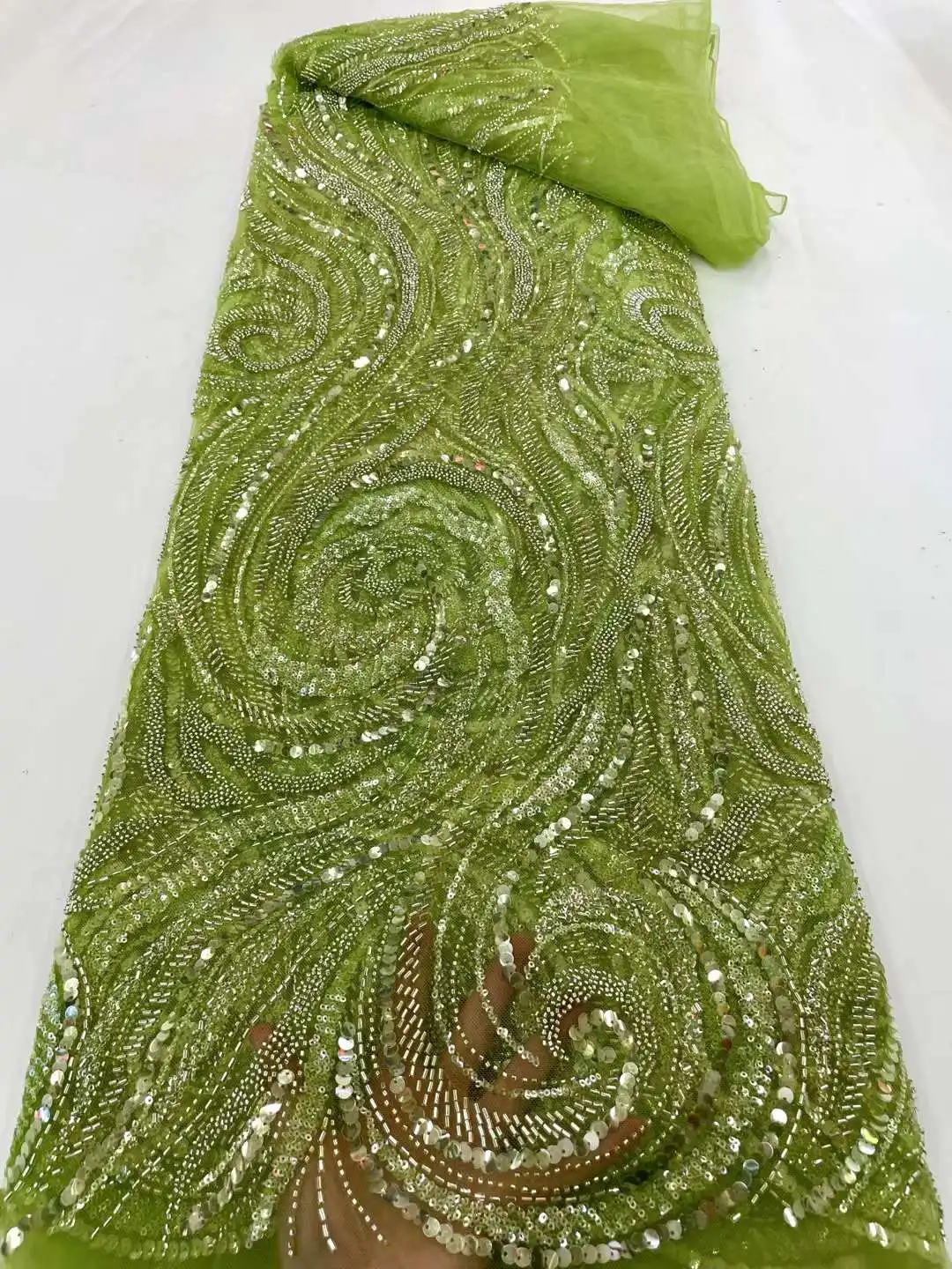 2023 Высококачественная французская вышивка, кружевная ткань для жениха, африканская нигерийская ткань с блестками для свадебного платья
2023 Высококачественная французская вышивка, кружевная ткань для жениха, африканская нигерийская ткань с блестками для свадебного платья