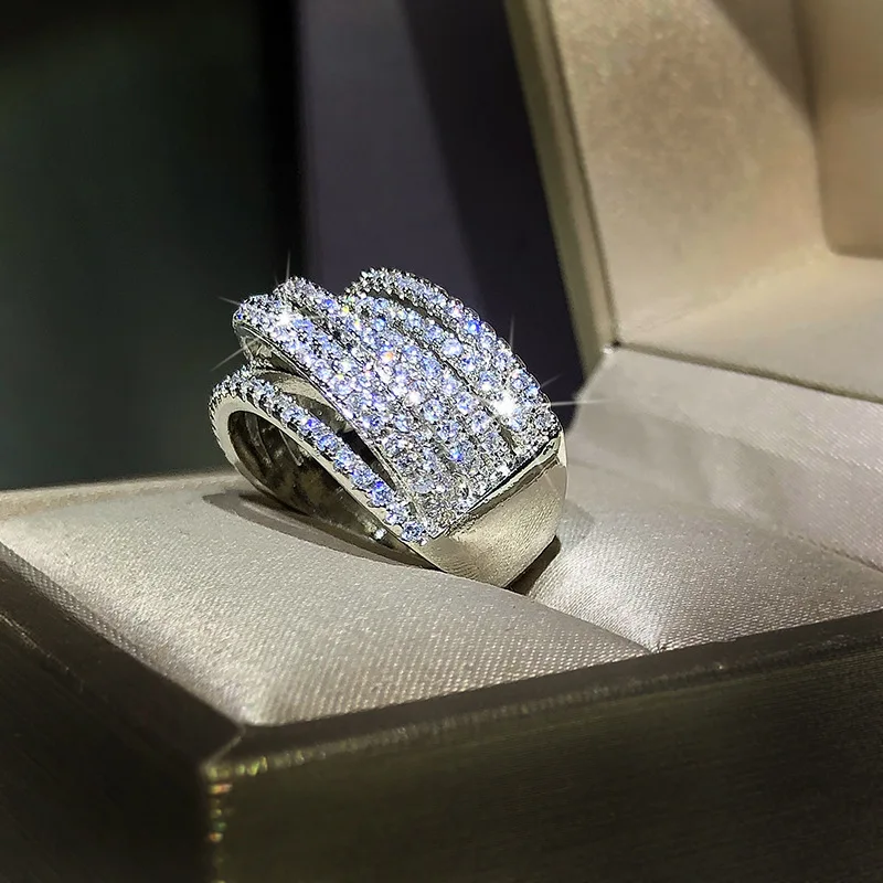 Vintage Luxury Cross Diamond Ring 925 sterling silver Jewelry Engagement Wedding band Rings for Women Bridal
Vintage Luxury Cross Diamond Ring 925 sterling silver Jewelry Engagement Wedding band Rings for Women Bridal