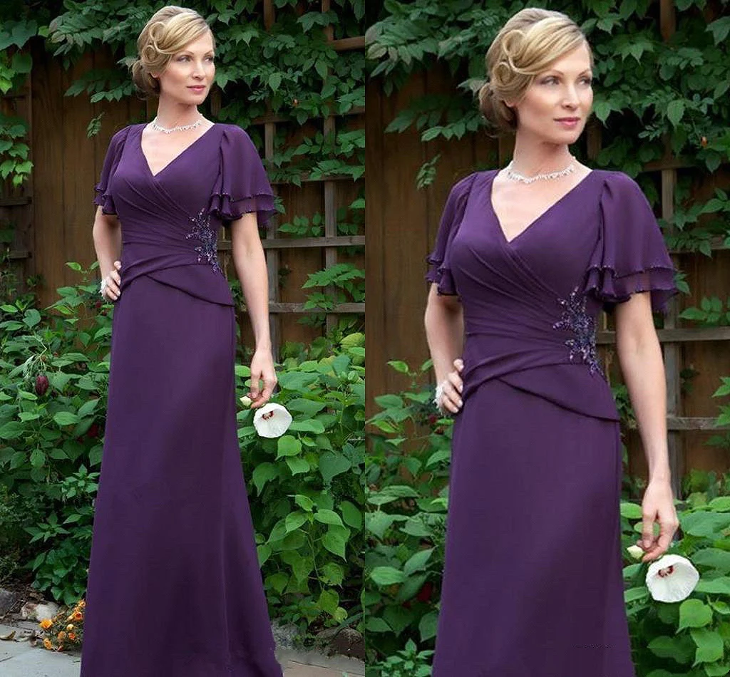 Elegant Dark Purple Chiffon Mother Of The Bride Dresses A-Line Ruched Short Sleeves Floor-Length Formal Evening Party Prom Gowns
Elegant Dark Purple Chiffon Mother Of The Bride Dresses A-Line Ruched Short Sleeves Floor-Length Formal Evening Party Prom Gowns