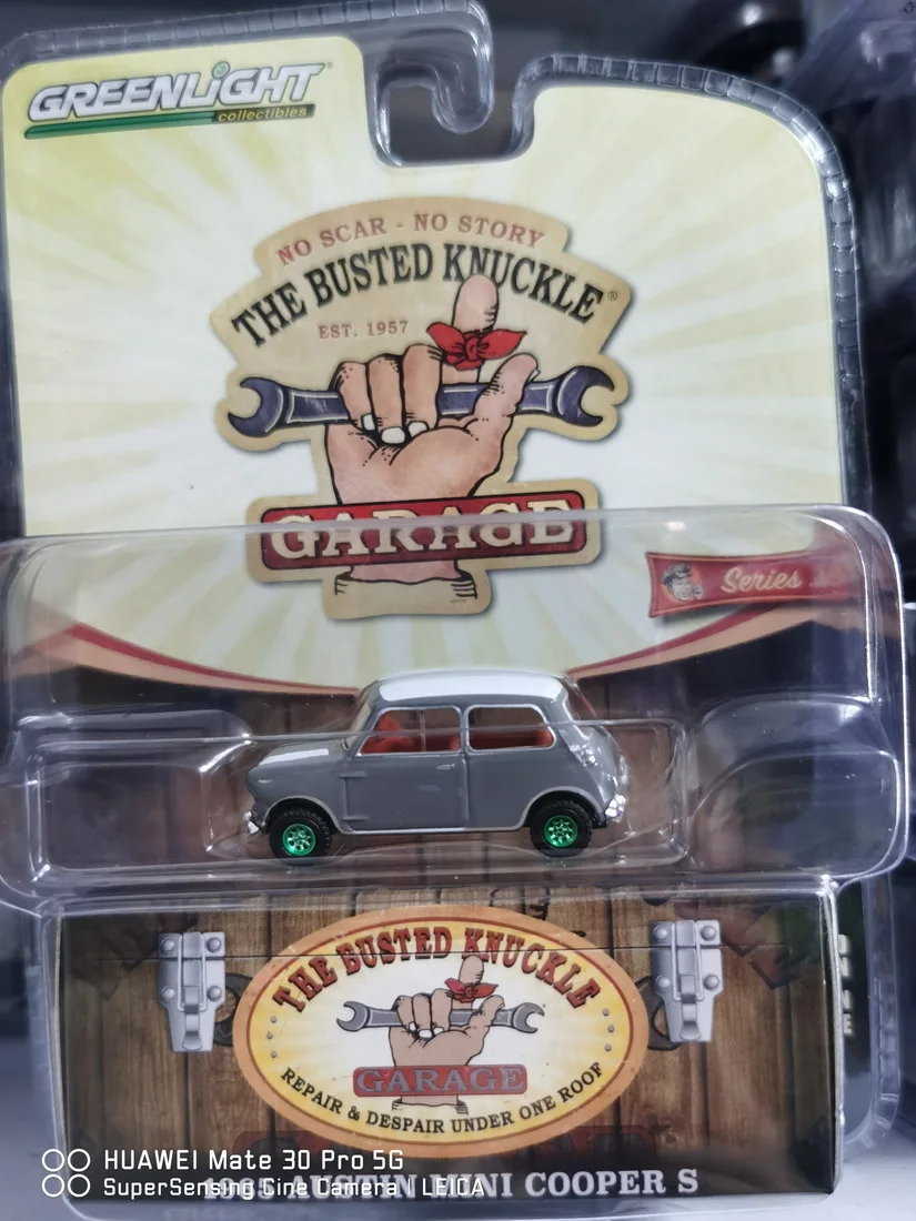 Коллекционная миниатюрная металлическая модель модели автомобилей GreenLight 1:64
Коллекционная миниатюрная металлическая модель модели автомобилей GreenLight 1:64