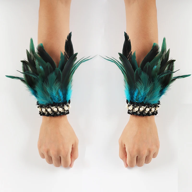 

Gothic Rooster Feather Wrist Cuffs Natural Dyed Feather Arm Warmers Halloween Cosplay Party Rave Stage Performance Accessories