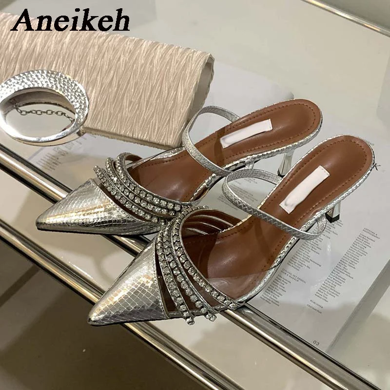 Модная женская элегантная фотография Aneikeh, лето 2023, Сексуальная Серебряная острые контрастные кристаллы, блестящие открытые пятки
Модная женская элегантная фотография Aneikeh, лето 2023, Сексуальная Серебряная острые контрастные кристаллы, блестящие открытые пятки