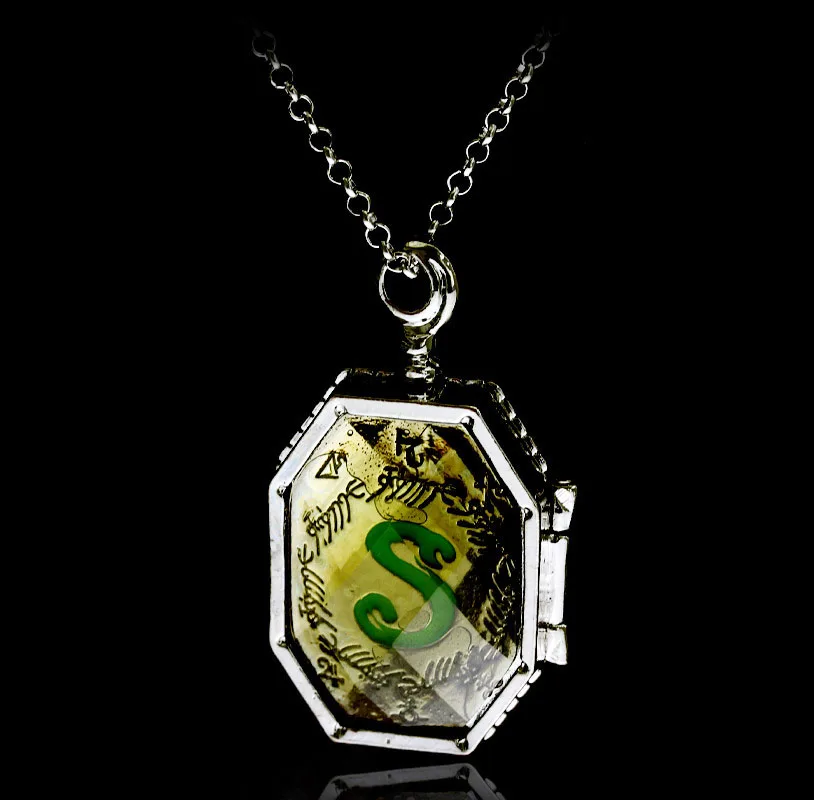 Anime Movie Same Classic Necklace Pendant Creative S Flip-top Jewelry Necklace Retro Hip-hop Texture Souvenir Gift Wholesale
Anime Movie Same Classic Necklace Pendant Creative S Flip-top Jewelry Necklace Retro Hip-hop Texture Souvenir Gift Wholesale