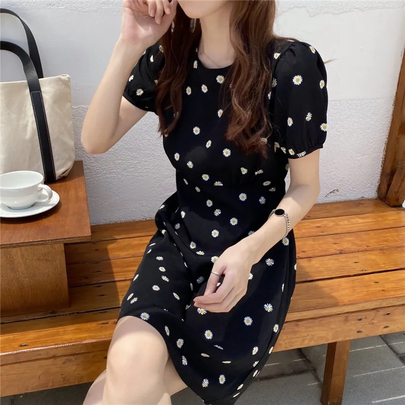 New Korean Version Super Nice Simple Round Neck Floral Dress Small Floral Dress Women Boho Long Maxi Dress Long Sleeve Dress
New Korean Version Super Nice Simple Round Neck Floral Dress Small Floral Dress Women Boho Long Maxi Dress Long Sleeve Dress