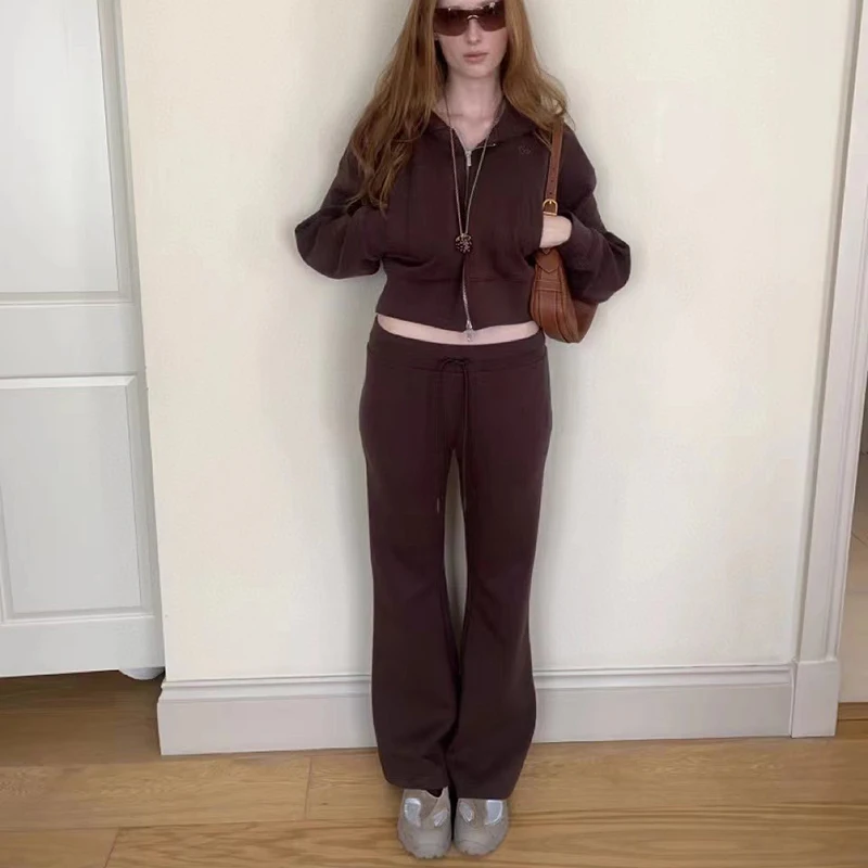 2023 New Autumn and Winter Women's Sweatshirt Sweatpants Fashion Casual Pants Set High Quality Jacket Coat y2k
2023 New Autumn and Winter Women's Sweatshirt Sweatpants Fashion Casual Pants Set High Quality Jacket Coat y2k