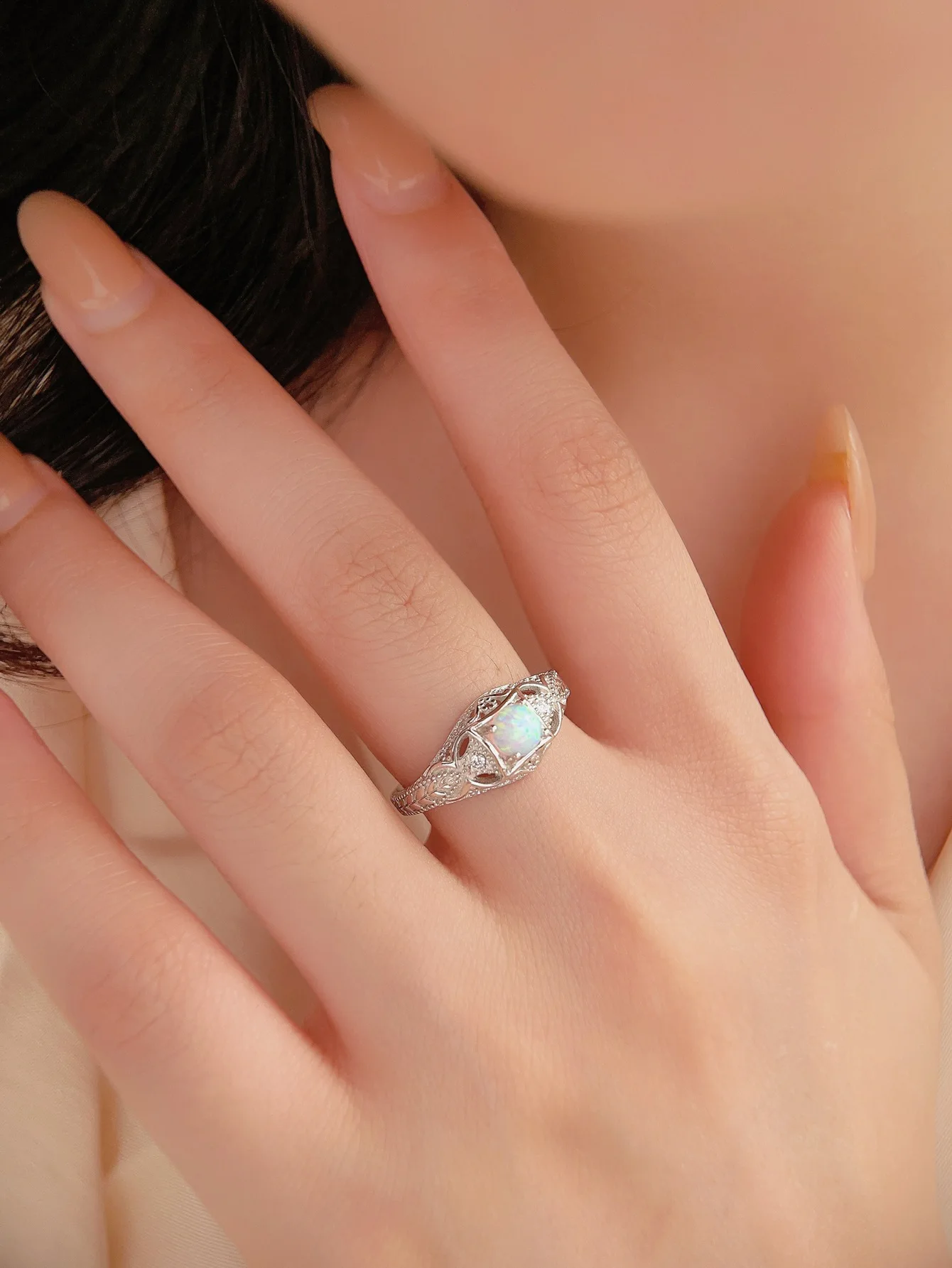 

2023 модное популярное Европейское и американское кольцо из стерлингового серебра S925 пробы с австралийскими драгоценными камнями и микро бриллиантами модное женское кольцо