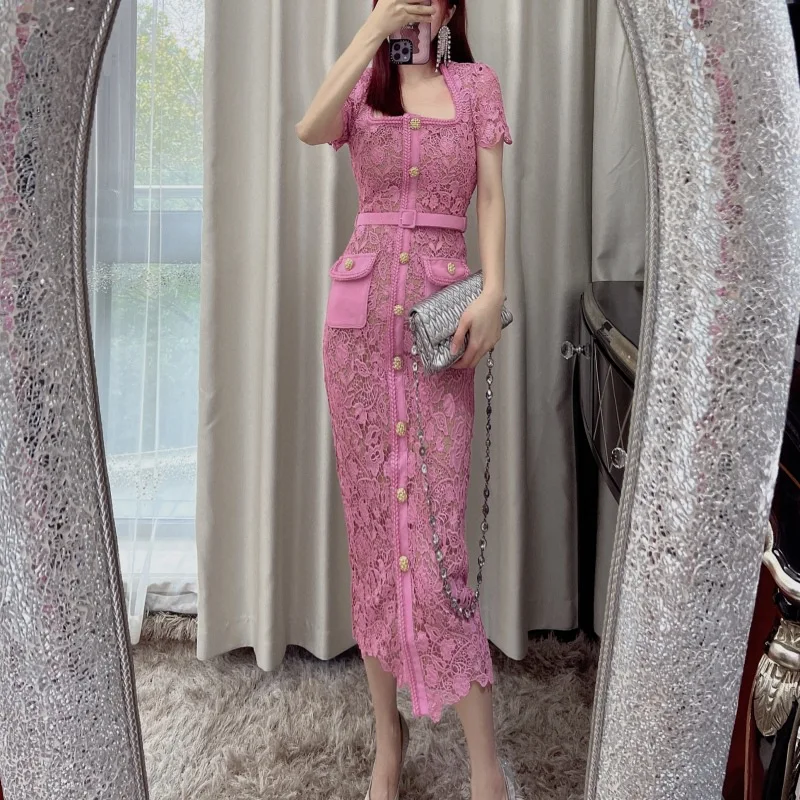 2023 Summer New Women's Water Soluble Lace Spliced Short Sleeve Sexy Caution Machine Pink Long Dress
2023 Summer New Women's Water Soluble Lace Spliced Short Sleeve Sexy Caution Machine Pink Long Dress