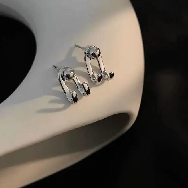 Delicate Geometry Earrings for Women Vintage Rear Mounted Stud Earrings Fashion Jewelry Female Minimalism Elegant Ear Studs
Delicate Geometry Earrings for Women Vintage Rear Mounted Stud Earrings Fashion Jewelry Female Minimalism Elegant Ear Studs