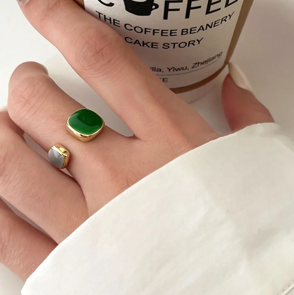 Colorful Resin Mold Cute Elegant Gold Rings For Women Korean Japanese Fashion Jewelry Gift
Colorful Resin Mold Cute Elegant Gold Rings For Women Korean Japanese Fashion Jewelry Gift
