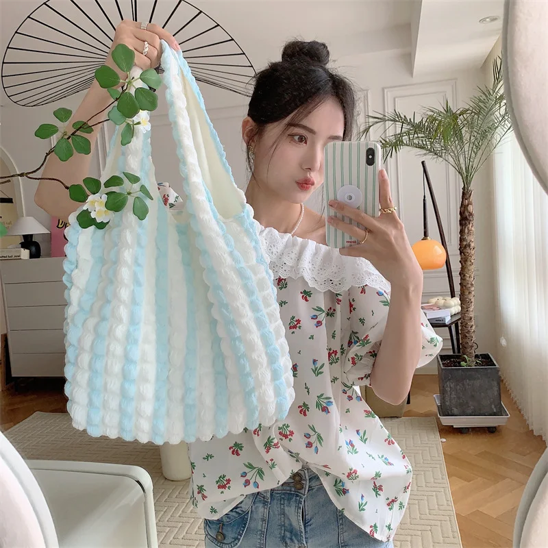 Ins Fashion Sweet Bubble Cloud Tote Bag Large-capacity Candy-colored Single Shoulder Bag Handbag Shipping Bag Student Book Bag 
Ins Fashion Sweet Bubble Cloud Tote Bag Large-capacity Candy-colored Single Shoulder Bag Handbag Shipping Bag Student Book Bag