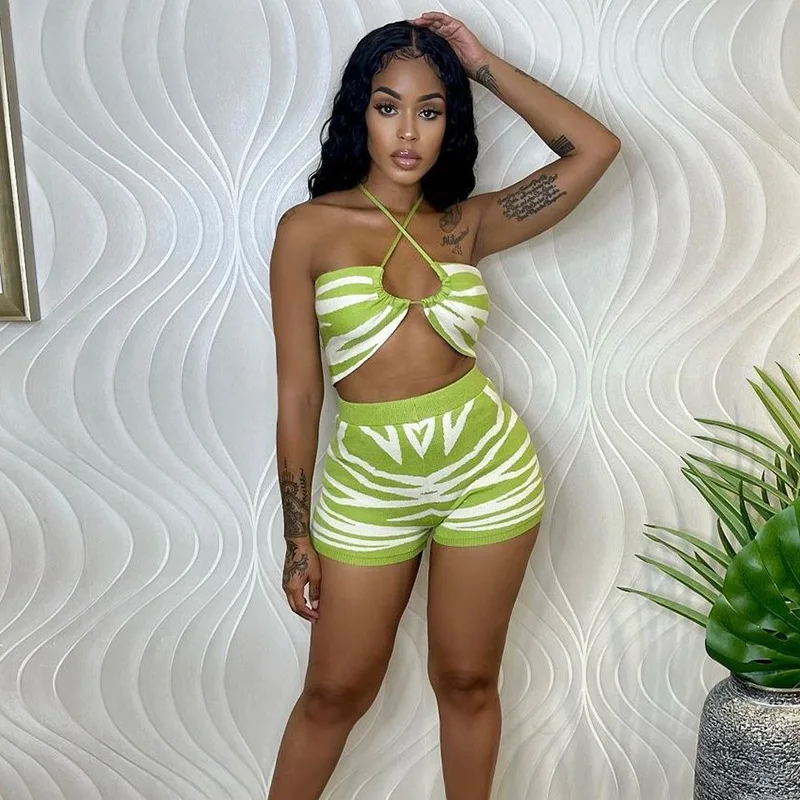 Znaiml 2022 Striped Printing Chest Wrap Vest and Tight Shorts Two Piece Sets Womens Autumn Sexy Party Beach Matching Outfits
Znaiml 2022 Striped Printing Chest Wrap Vest and Tight Shorts Two Piece Sets Womens Autumn Sexy Party Beach Matching Outfits