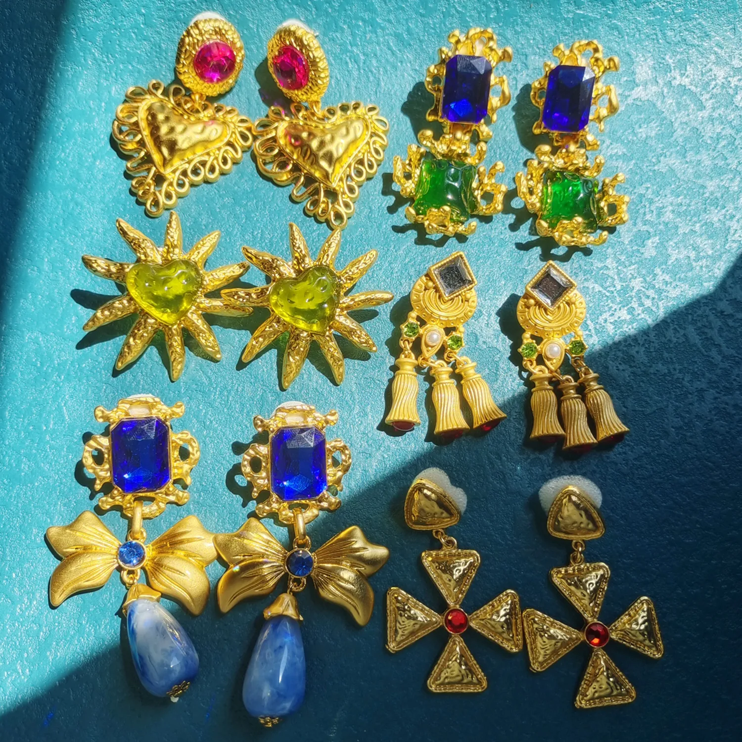 Gold Color Metal Geometric Large Drop Earrings for Flower Tassel Waterdrop Dangle Earring For Women Jewelry 2022 Vintage French
Gold Color Metal Geometric Large Drop Earrings for Flower Tassel Waterdrop Dangle Earring For Women Jewelry 2022 Vintage French