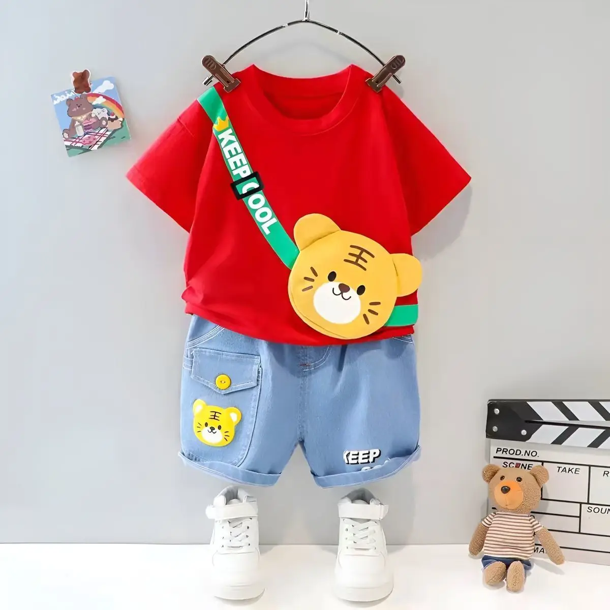 Children's Clothing Boys' Summer Suit 2023 New Fashionable Children's Summer Short Sleeve Two Piece Set Baby Thin Trend
Children's Clothing Boys' Summer Suit 2023 New Fashionable Children's Summer Short Sleeve Two Piece Set Baby Thin Trend