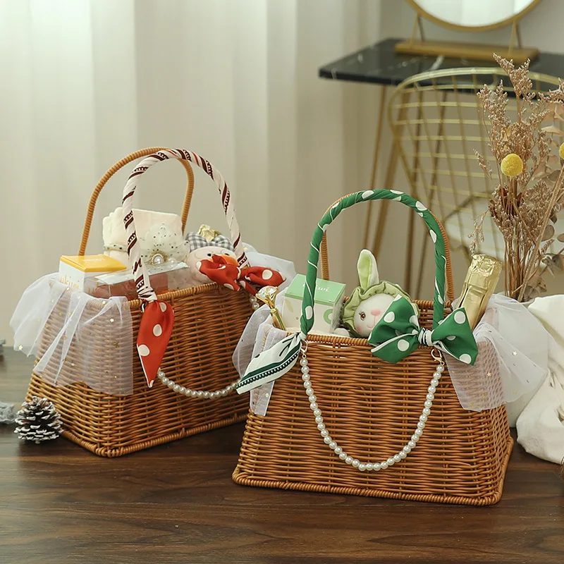Rattan Baskets Bags Wedding Supplies Tote Bags Straw Birthday Holiday Gift Boxes Valentine's Day Gifts Lady silk scarf Handbag 
Rattan Baskets Bags Wedding Supplies Tote Bags Straw Birthday Holiday Gift Boxes Valentine's Day Gifts Lady silk scarf Handbag