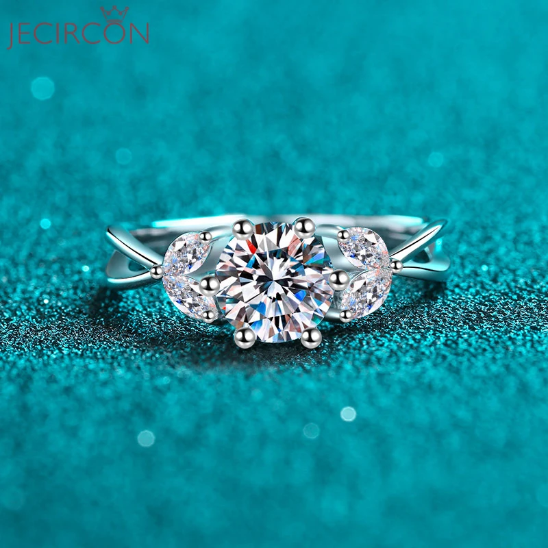 JECIRCON 925 Sterling Silver Ring for Women Plated PT950 Platinum Wedding Band Flower Fashion 1 Carat Moissanite Diamond Jewelry
JECIRCON 925 Sterling Silver Ring for Women Plated PT950 Platinum Wedding Band Flower Fashion 1 Carat Moissanite Diamond Jewelry