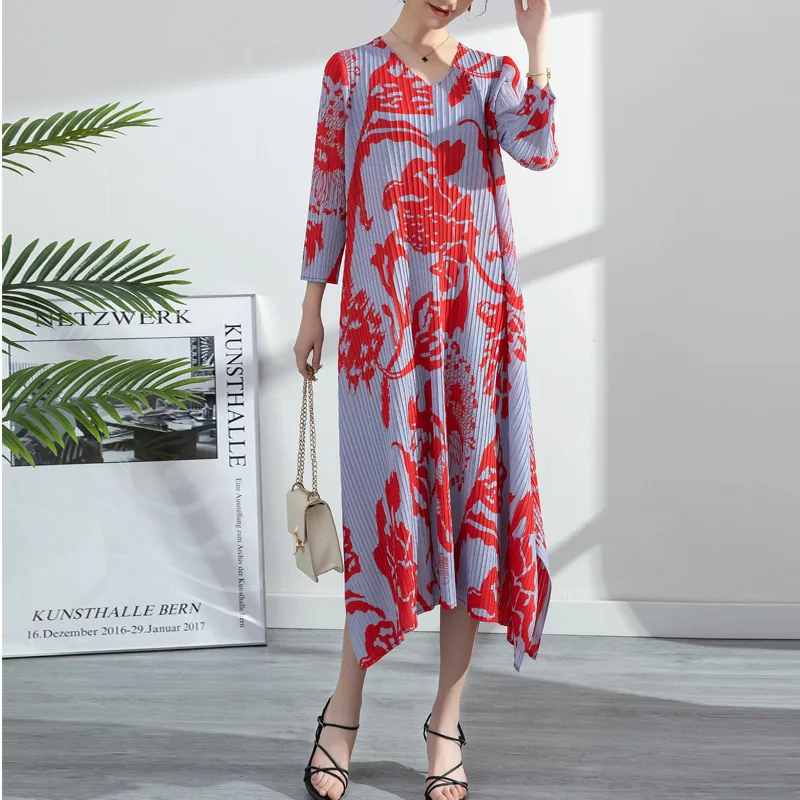 SuperAen Spring 2022 New Fashion Loose Oversized Slim V-Neck Printing A-LINE Casual Mid-Calf Dresses for Women
SuperAen Spring 2022 New Fashion Loose Oversized Slim V-Neck Printing A-LINE Casual Mid-Calf Dresses for Women