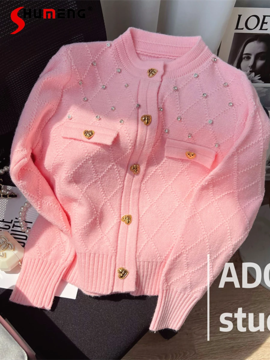 Ladies Fashion Sweet Classic Style Knitted Cardigan Coat Women 2022 Autumn New High-Grade Elegant Slimming Cropped Sweater Top
Ladies Fashion Sweet Classic Style Knitted Cardigan Coat Women 2022 Autumn New High-Grade Elegant Slimming Cropped Sweater Top
