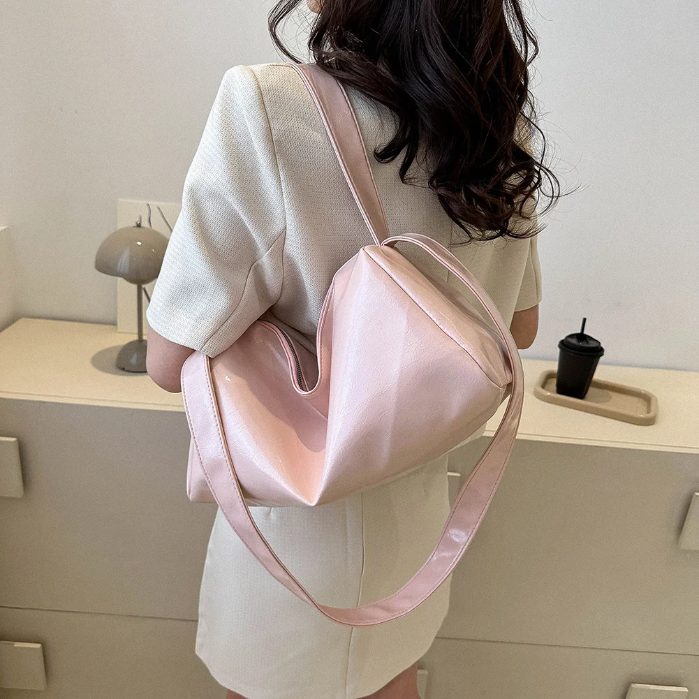 PU Glossy Leather Shoulder Bag Double Strap Crossbody Handbags Zipper Women's Bag Solid Color Waterproof Large Capacity Bag
PU Glossy Leather Shoulder Bag Double Strap Crossbody Handbags Zipper Women's Bag Solid Color Waterproof Large Capacity Bag