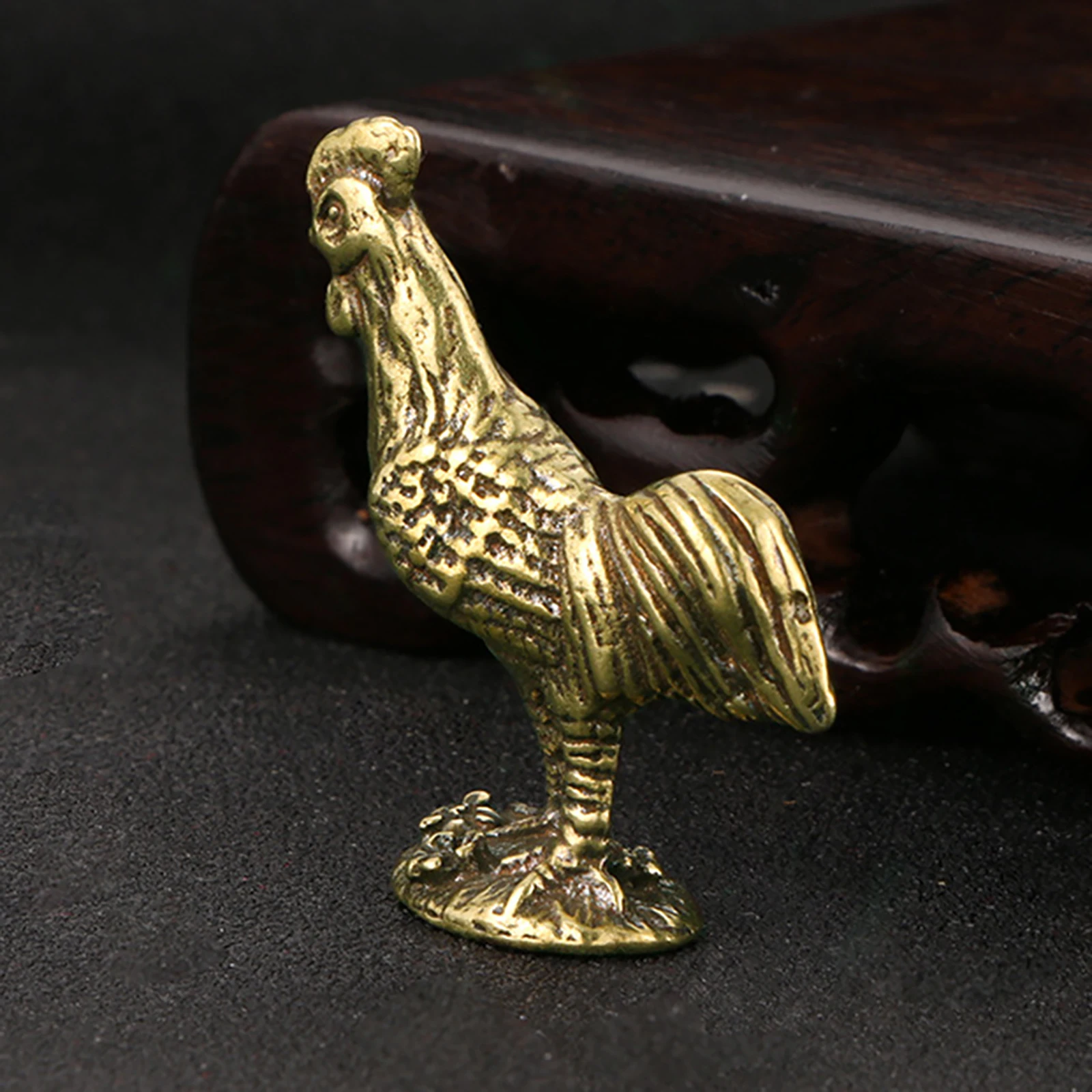 Brass Rooster Small Home Deco Ornaments Pure Solid Copper Antique Animal Miniatures Figurines Crafts Office Desktop Decorations
Brass Rooster Small Home Deco Ornaments Pure Solid Copper Antique Animal Miniatures Figurines Crafts Office Desktop Decorations