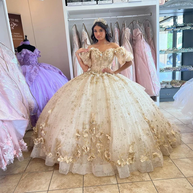 Luxury Champagne 3D Flowers Quinceanera Dresses Lace Appliqued Crystal Short Sleeve Ball Gown Vestidos De Quinceanera 15 16
Luxury Champagne 3D Flowers Quinceanera Dresses Lace Appliqued Crystal Short Sleeve Ball Gown Vestidos De Quinceanera 15 16