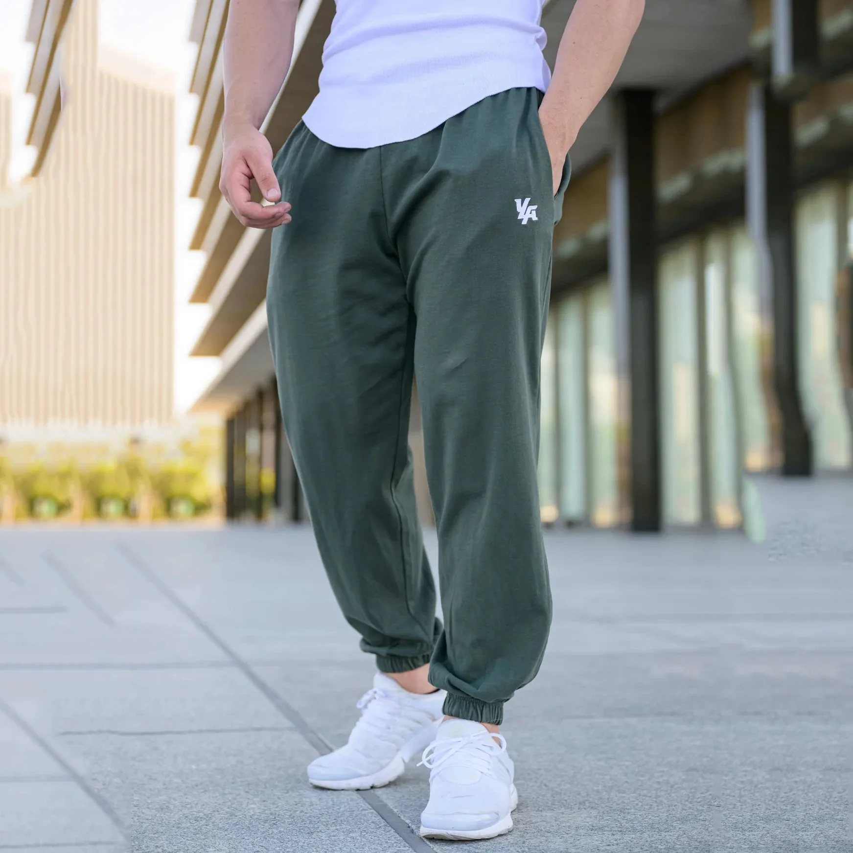 Pant Slim Trousers Fitness Joggers Men Sweatpants Man Male Bodybuilding Cotton Fashion Pant Gyms Tight Mens Mens2024 Hip New Hop
Pant Slim Trousers Fitness Joggers Men Sweatpants Man Male Bodybuilding Cotton Fashion Pant Gyms Tight Mens Mens2024 Hip New Hop