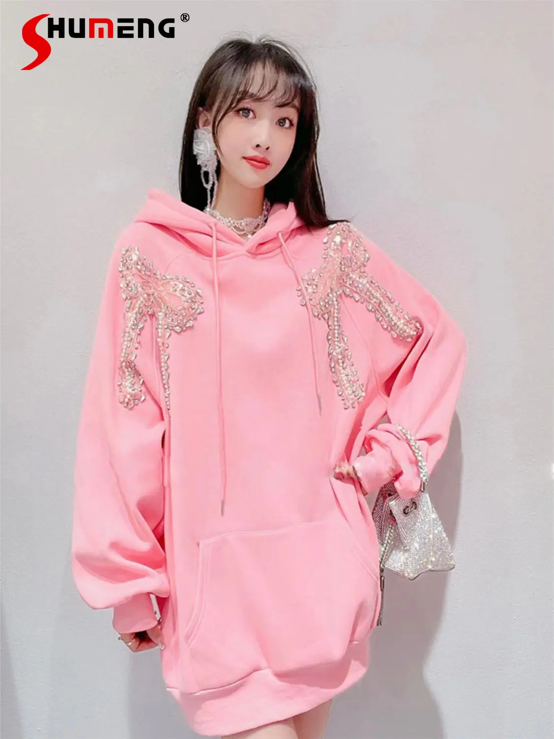 Women's 2022 Autumn Fashion Sweet Hooded Sweatshirt Ladies Korean Style Fairy Rhinestone Mid-Length Loose Slimming Fleece Hoodie
Women's 2022 Autumn Fashion Sweet Hooded Sweatshirt Ladies Korean Style Fairy Rhinestone Mid-Length Loose Slimming Fleece Hoodie