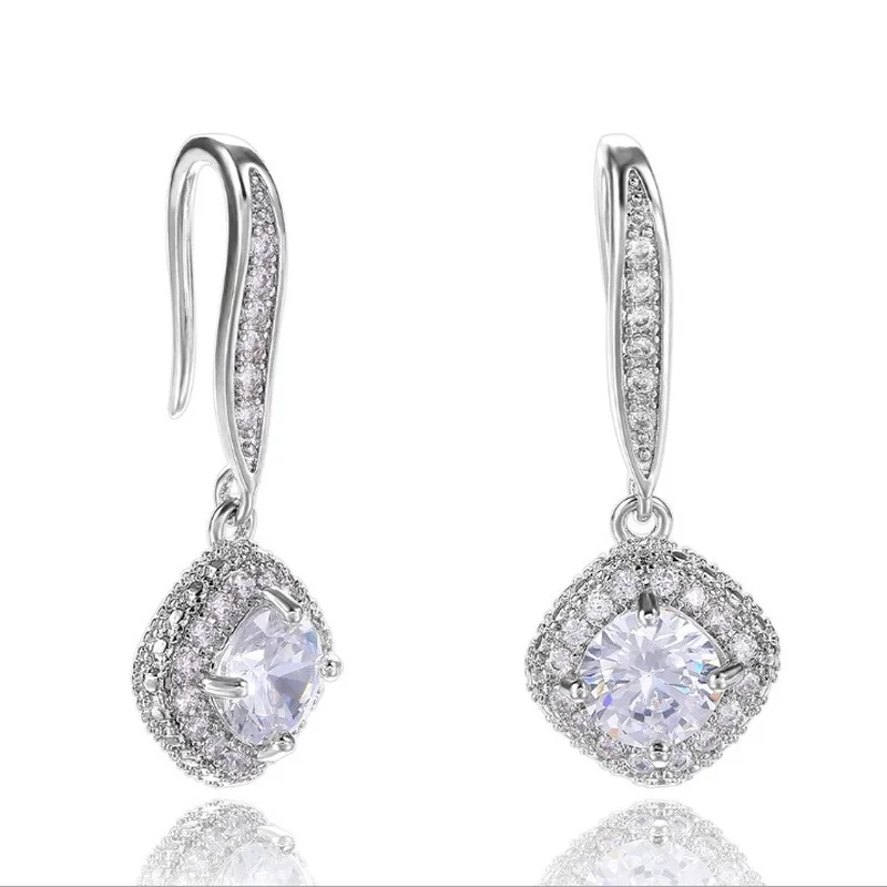 Fashion Blue Zircon artificial stone Earrings Retro Crystal Women's Party Drop Earrings
Fashion Blue Zircon artificial stone Earrings Retro Crystal Women's Party Drop Earrings