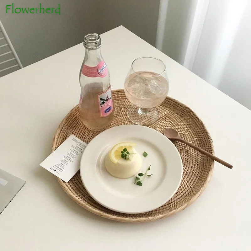 Rattan Platemat Heat Insulation Coaster Indonesian White Rattan Hand-woven Tableware Round Bread Plate Tray Tableware Bowl Mat
Rattan Platemat Heat Insulation Coaster Indonesian White Rattan Hand-woven Tableware Round Bread Plate Tray Tableware Bowl Mat