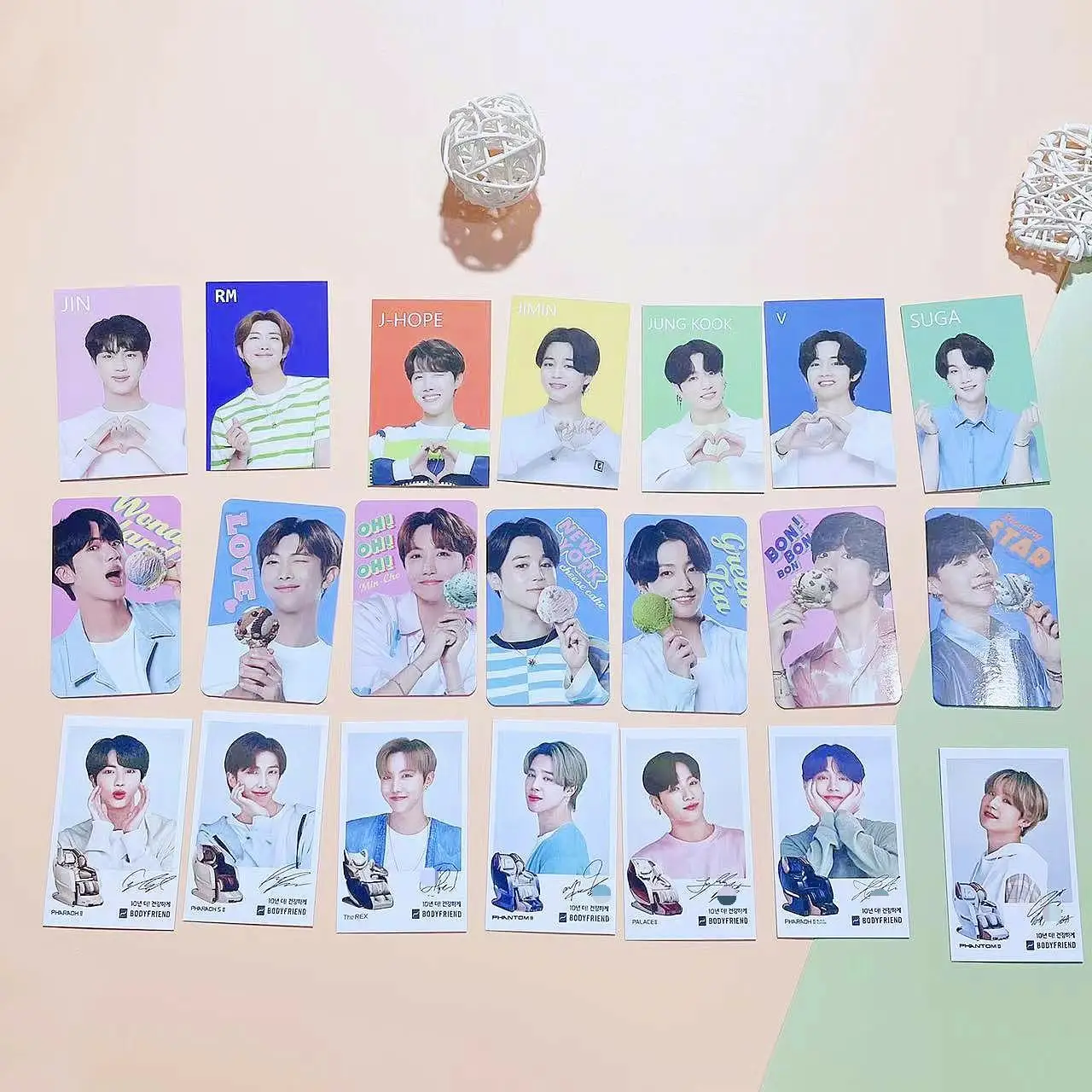 K-POP Bangtan Boys New Album Signed Photo Card High Quality Concept Photo LOMO Photo Card Collection Photo Card Postcard Gift RM
K-POP Bangtan Boys New Album Signed Photo Card High Quality Concept Photo LOMO Photo Card Collection Photo Card Postcard Gift RM