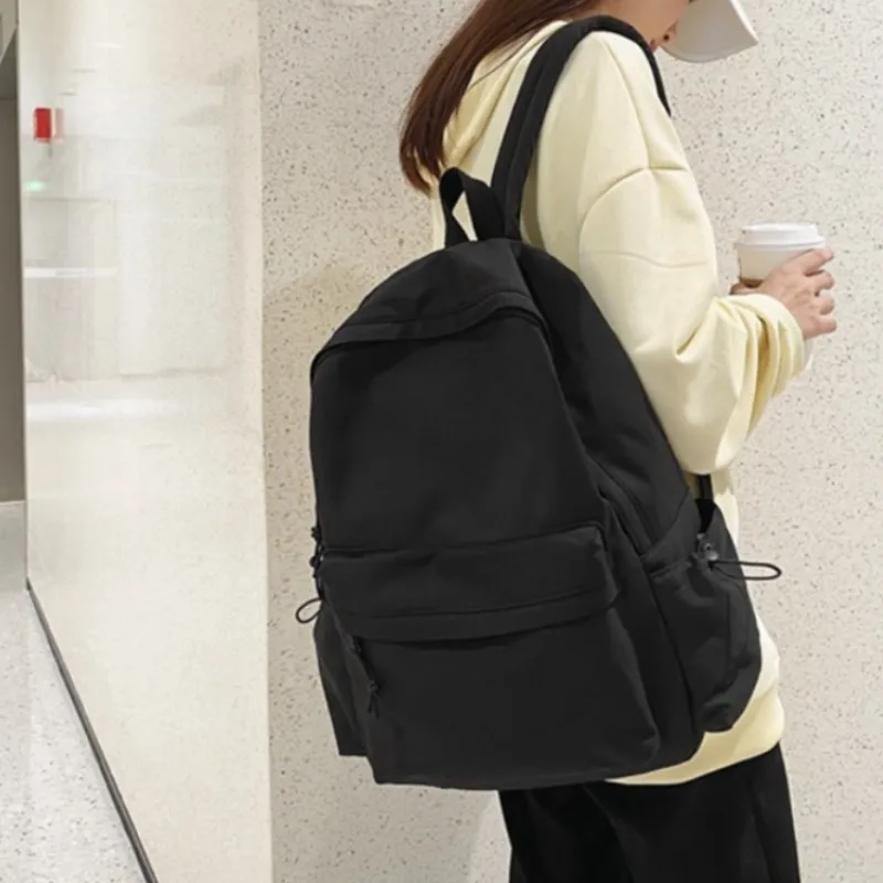 1Pcs Black Backpack Solid Color Large Capacity Teenage Student Schoolbag Simple Leisure Canvas College Students Shoulder Bag
1Pcs Black Backpack Solid Color Large Capacity Teenage Student Schoolbag Simple Leisure Canvas College Students Shoulder Bag
