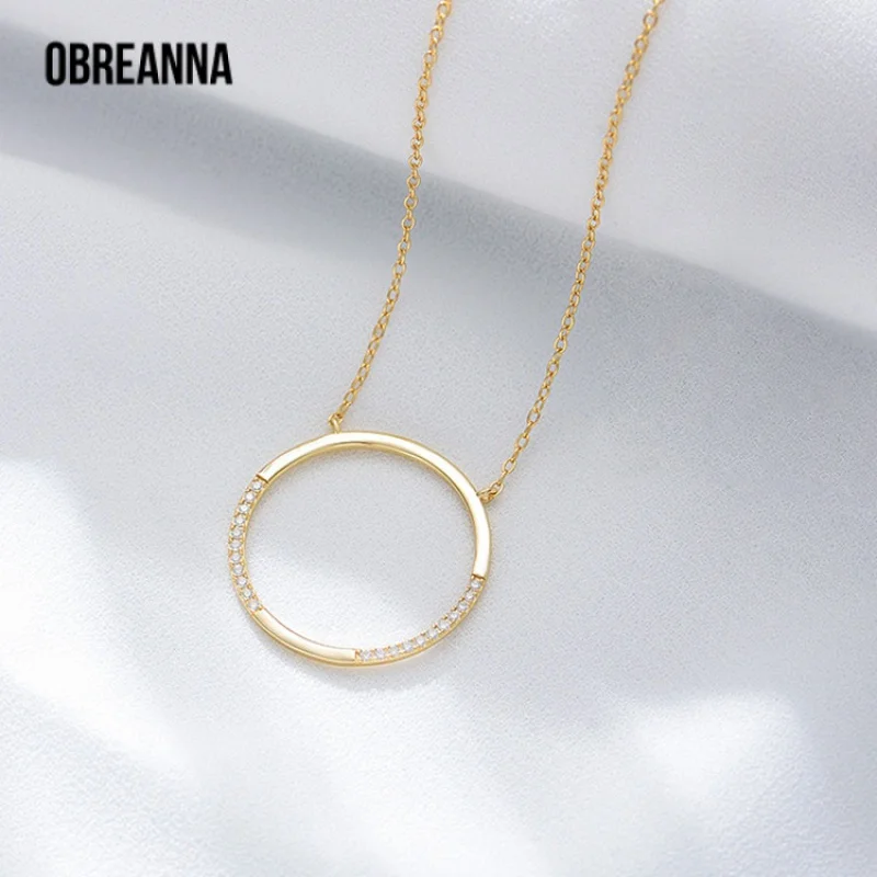 S925 Sterling Silver Circle Ring Zircon Simple round Pendant Necklace Unique Design Luxury Jewelry Classic Style Shiny Stylish
S925 Sterling Silver Circle Ring Zircon Simple round Pendant Necklace Unique Design Luxury Jewelry Classic Style Shiny Stylish
