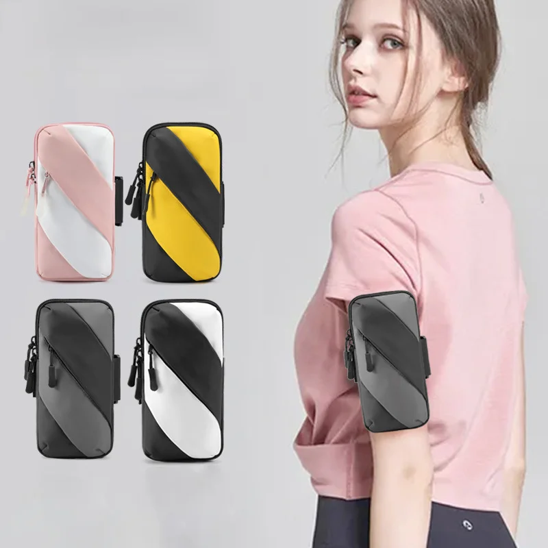 Fashion Men Running Arm Bags High Quality Oxford Unisex Sport Phone Storage Wrist Bag Casual Multifunction Fitness Gym Arm Band
Fashion Men Running Arm Bags High Quality Oxford Unisex Sport Phone Storage Wrist Bag Casual Multifunction Fitness Gym Arm Band