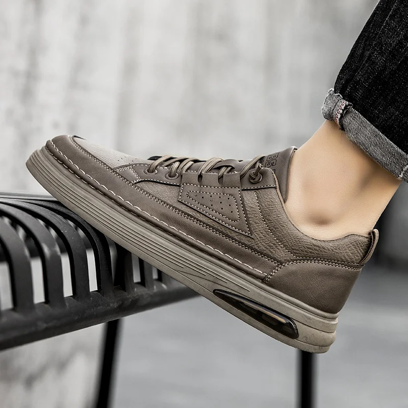 2022 New Men Vulcanized Shoes Men Fashion Casual Shoes Low Top Sneakers Platform Sneakers High Quality Skateboarding Sneakers
2022 New Men Vulcanized Shoes Men Fashion Casual Shoes Low Top Sneakers Platform Sneakers High Quality Skateboarding Sneakers