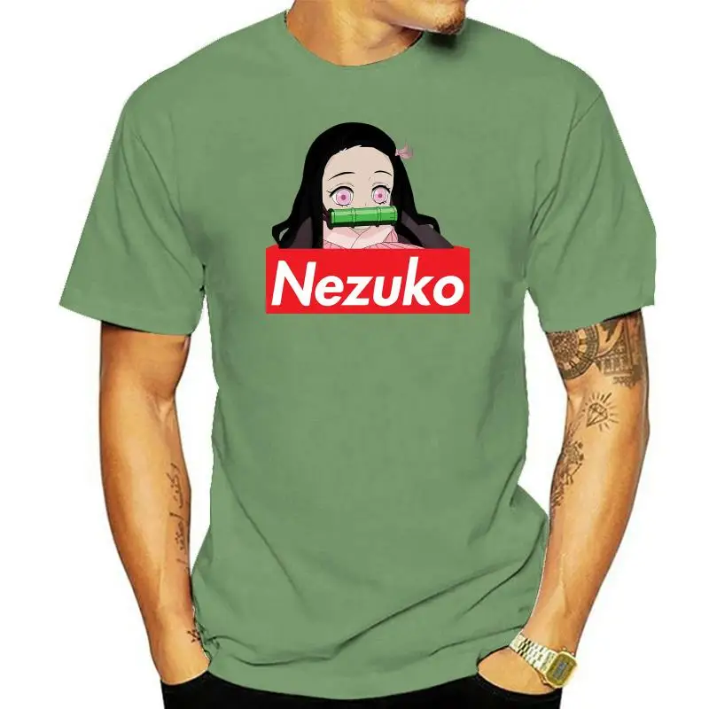 Очаровательная белая футболка с логотипом коробки Nezuko, маленьким демоном, рассекающим киметасу, No Yaiba
Очаровательная белая футболка с логотипом коробки Nezuko, маленьким демоном, рассекающим киметасу, No Yaiba