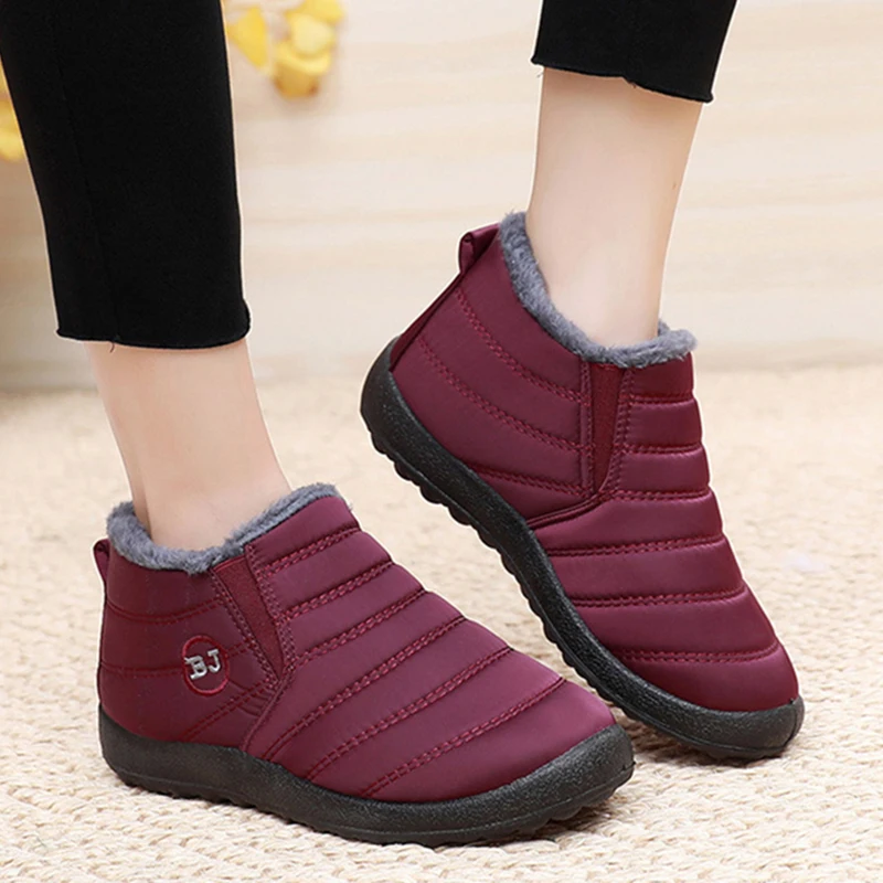 Snow Women Boots Soft Ladies Shoes Slip On Platform Women's Boots Punk Ankle Boots Waterproof Chunky Botas Mujer Winter Shoes
Snow Women Boots Soft Ladies Shoes Slip On Platform Women's Boots Punk Ankle Boots Waterproof Chunky Botas Mujer Winter Shoes