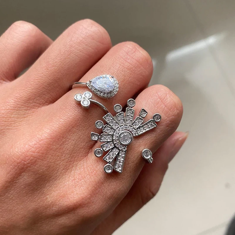 UILZ Unique Design Micro Pave Zircon Finger Rings for Women Silver Color Crystal Women's Open Ring Fashion Jewelry Wholesale 
UILZ Unique Design Micro Pave Zircon Finger Rings for Women Silver Color Crystal Women's Open Ring Fashion Jewelry Wholesale